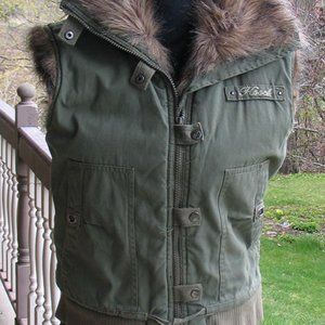 Army green vest with faux fur lining (V0002)